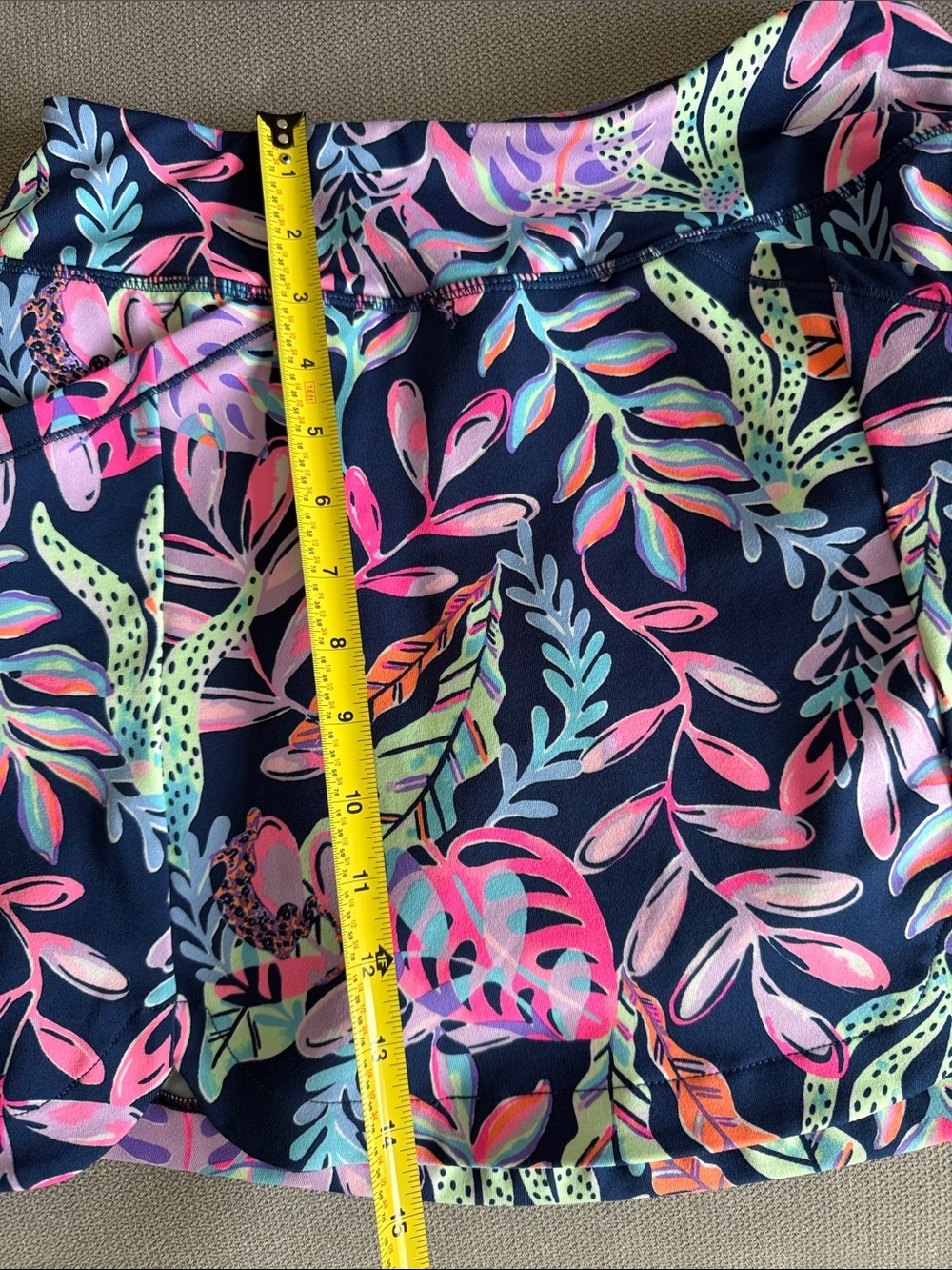 Lilly Pulitzer Sabbia Skort
Oyster Bay Navy Size XS - Picture 6 of 12